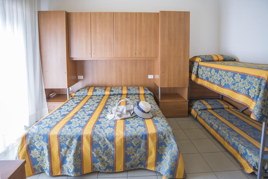 Pensione Villa Joli Lido di Jesolo Zewnętrze zdjęcie